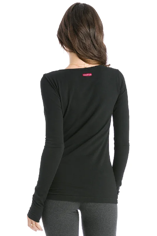 Basic Long Sleeve Scoop Neck T