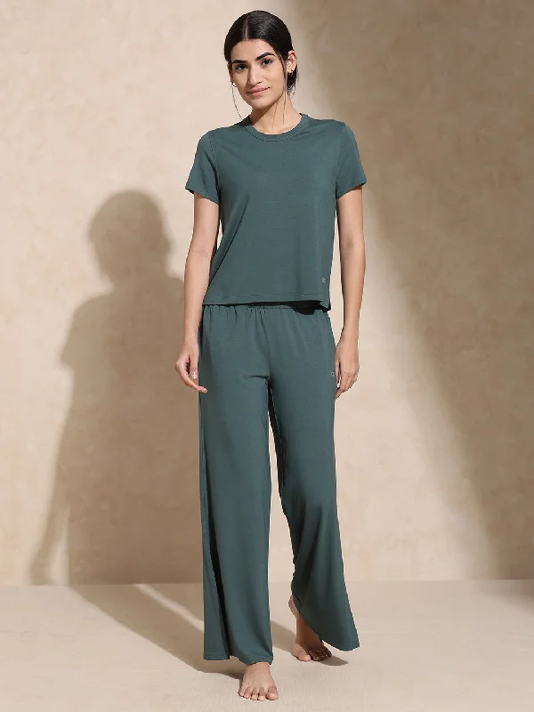 Zen Tee & Lounge Pants with Slit Pine Green