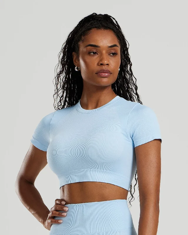 Motion Seamless Short Sleeve Crop Top | Powder Blue