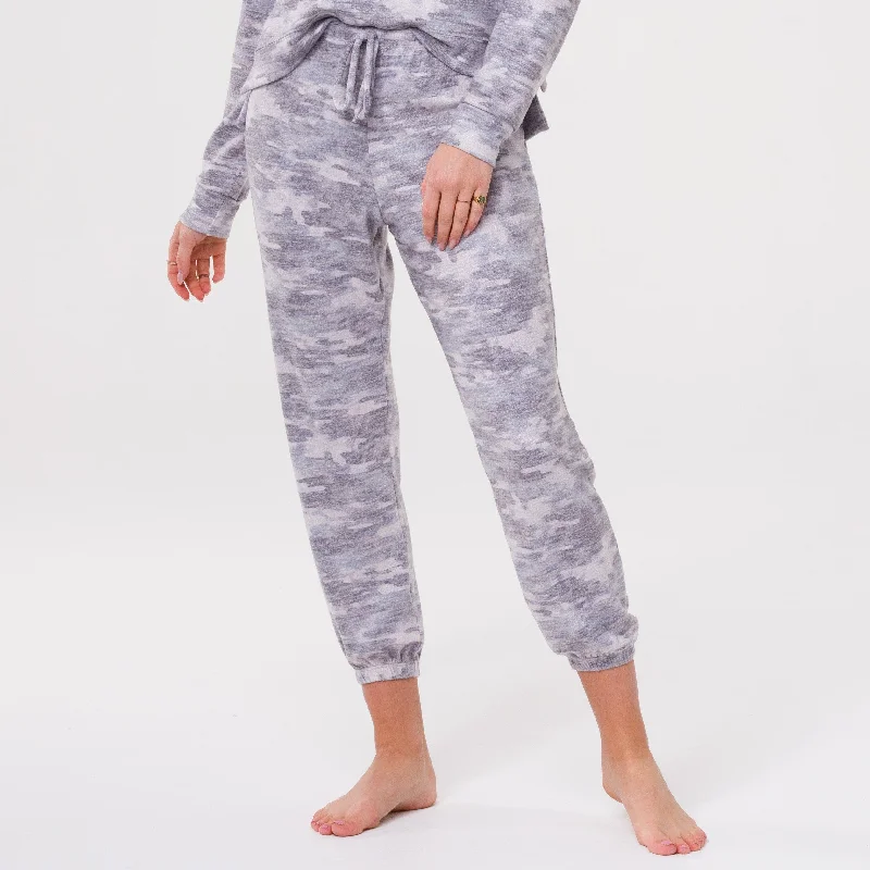 Weekend Sweatpant - Cozy Camo