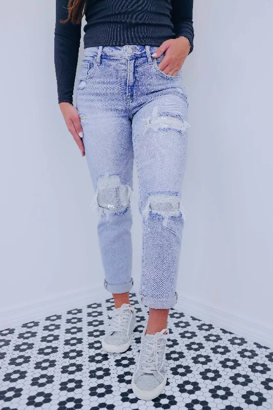 A Lil' Bit Sparkly Sequin Jeans - Light Wash