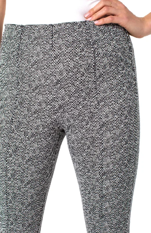 Reese Seamed Pull On Legging