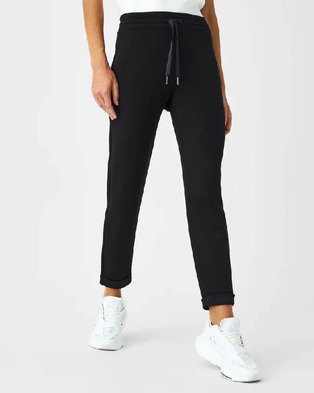 Spanx Air Essentials Tapered Pant Very Black